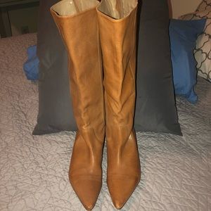 Talbots 8 1/2 Wide Tall Leather Kitten Heel Boot
